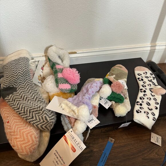 Shiraleah Mismatched Mixed Sock Bundle - Picture 1 of 16